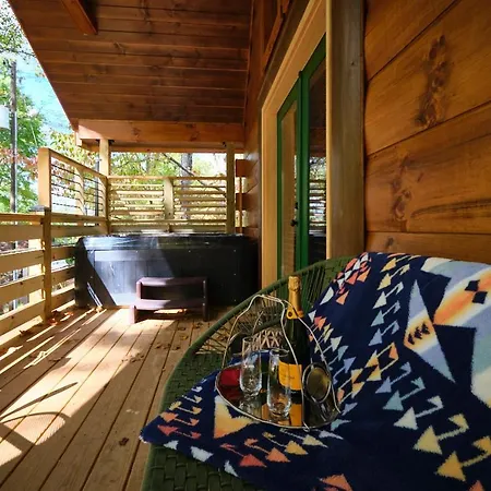 Emerald Forest! Romance, Luxury And Nature Mins To Pf And Gb Sevierville Extérieur photo