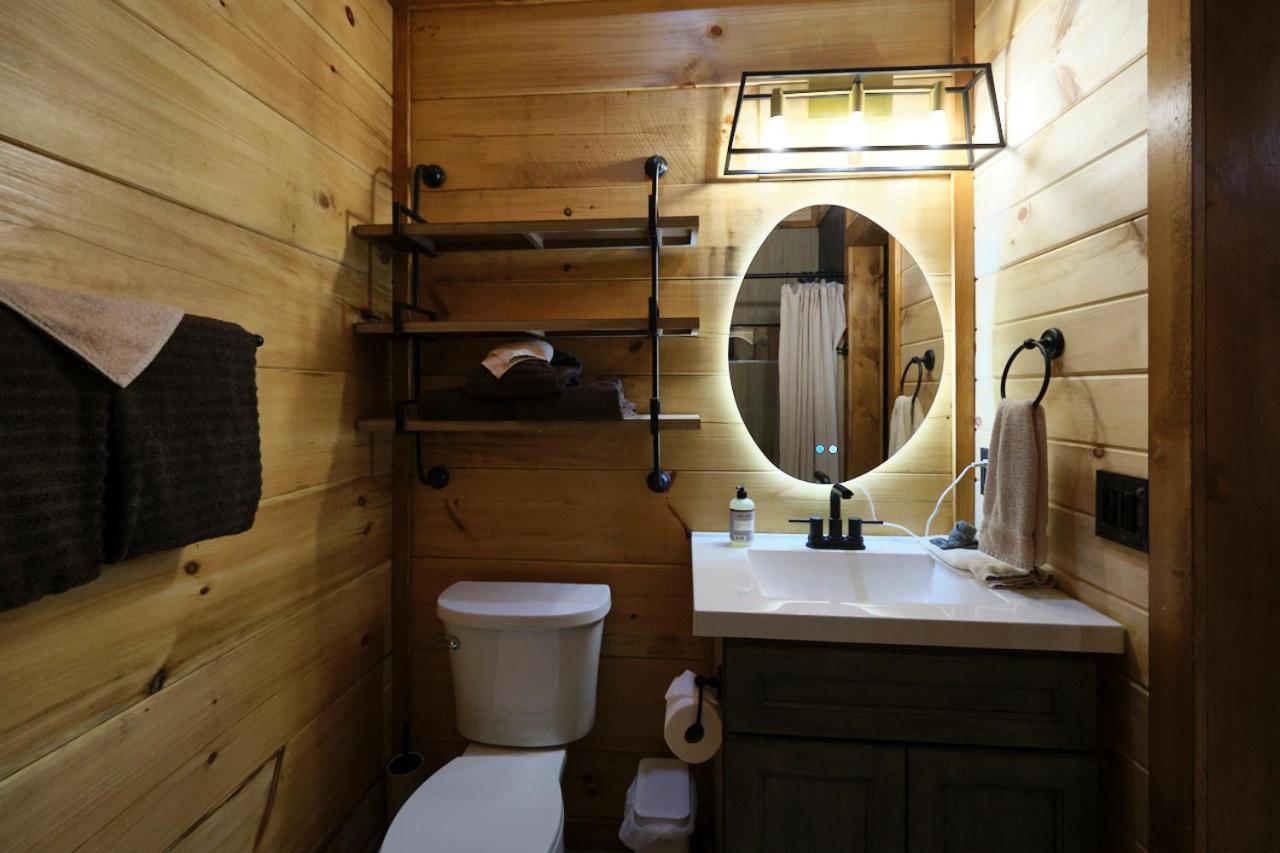 Chalet Emerald Forest! Romance, Luxury And Nature Mins To Pf And Gb